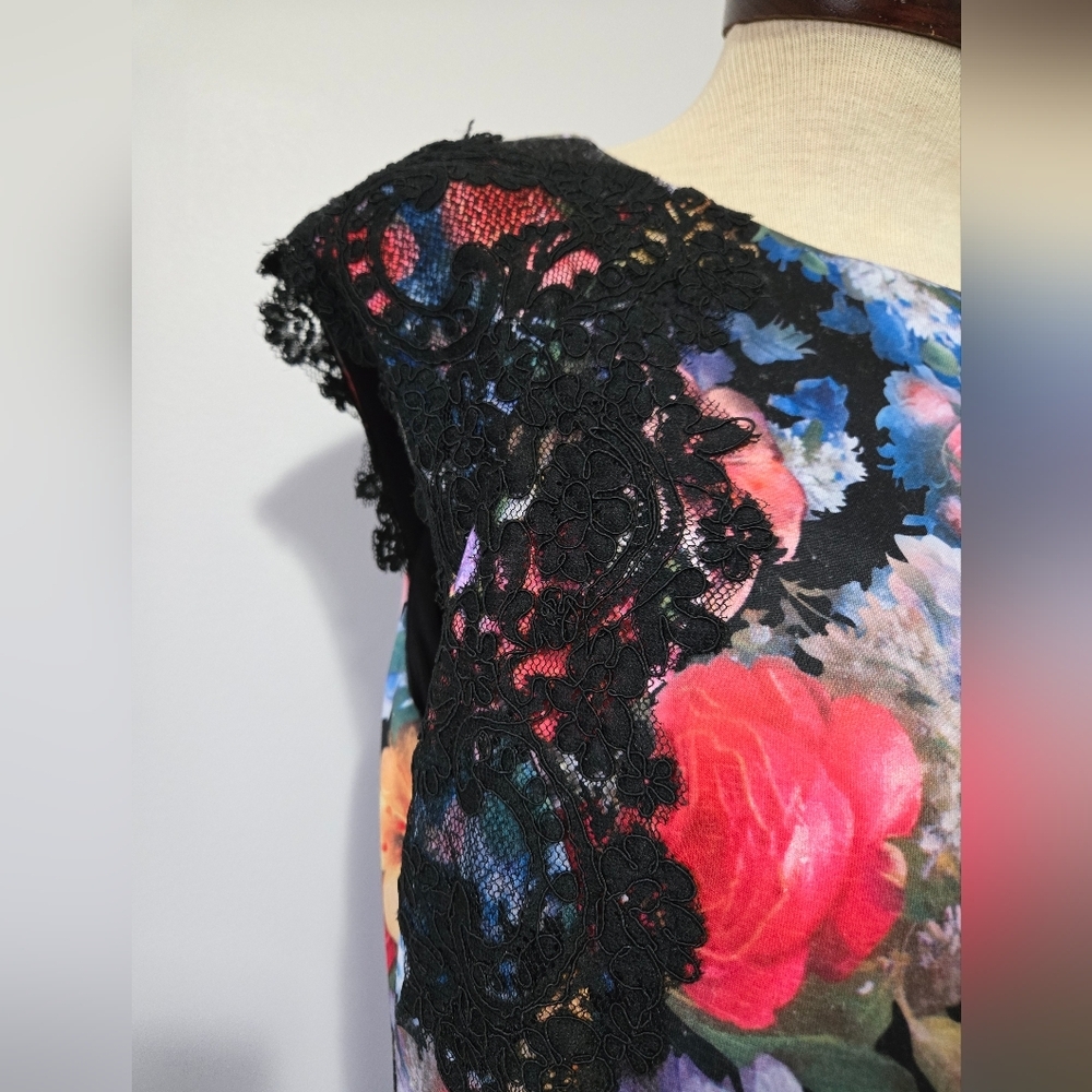 JOSEPH RIBKOFF Dark Floral and Lace Dress. Size 14 - Picture 3 of 13